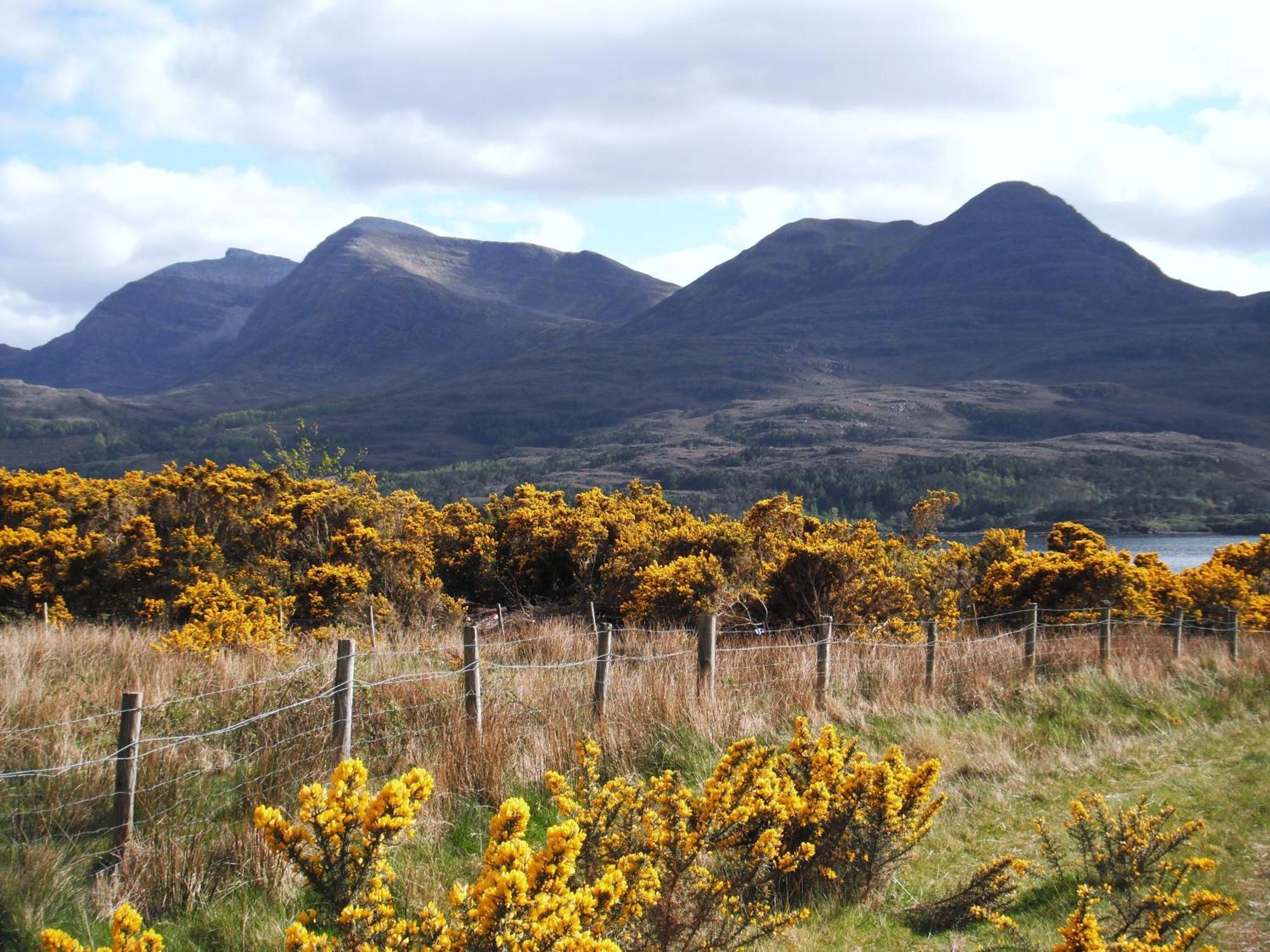 Torridon Youth Hostel Exterior foto